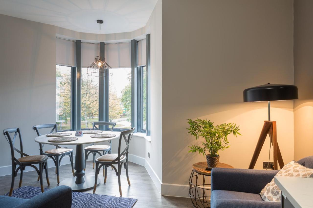 Park Lane Aparthotel By Urban Space คาร์ดิฟฟ์ ภายนอก รูปภาพ